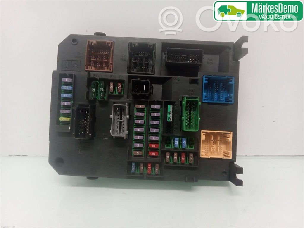 Citroen DS5 Fuse module 