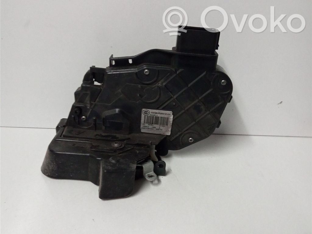 Ford S-MAX Aizmugurē slēdzene 