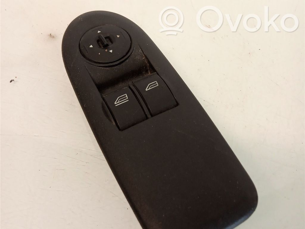 Ford Focus C-MAX Electric window control switch 