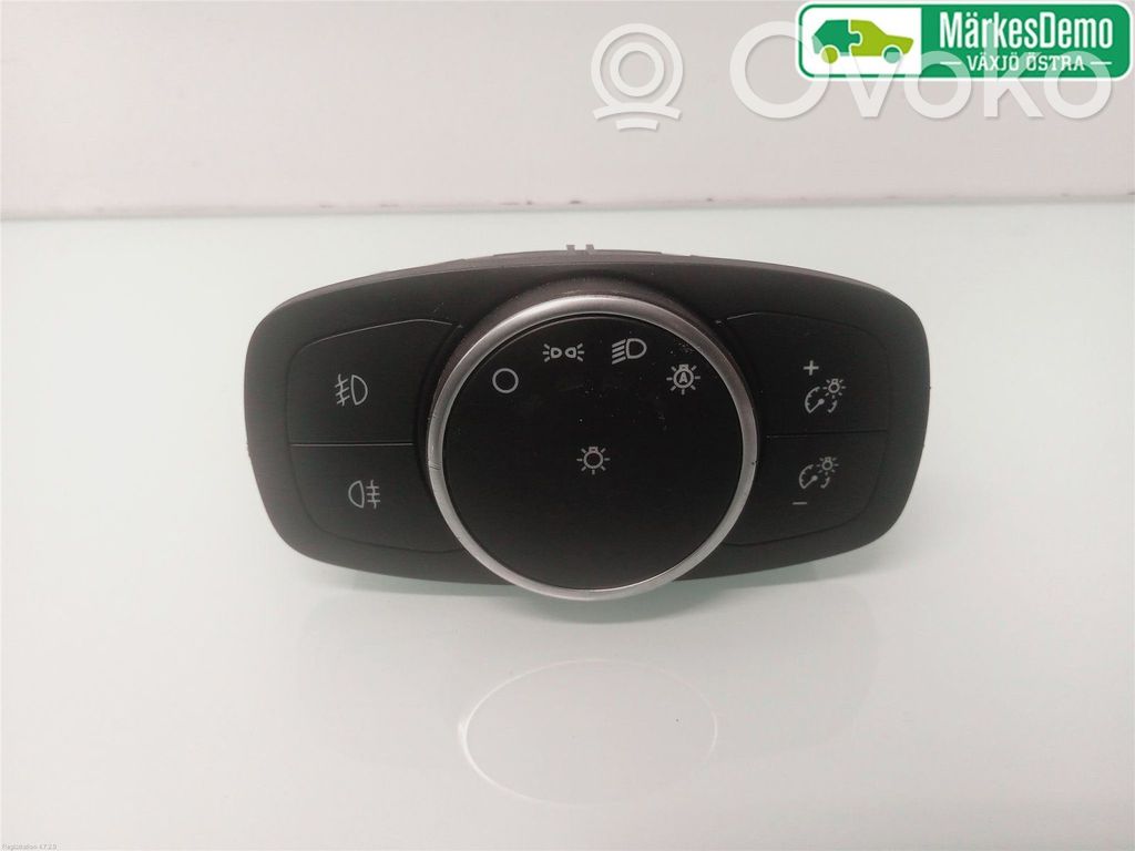 Ford Focus Light switch 