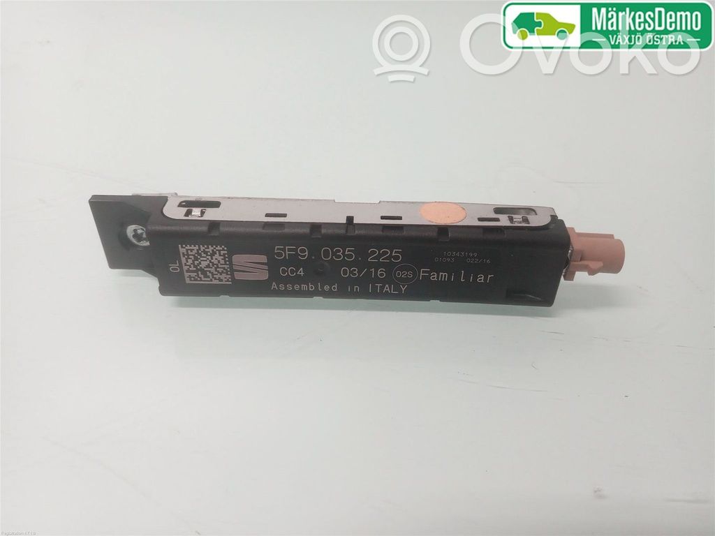 Seat Leon (5F) Antenos stiprintuvas 