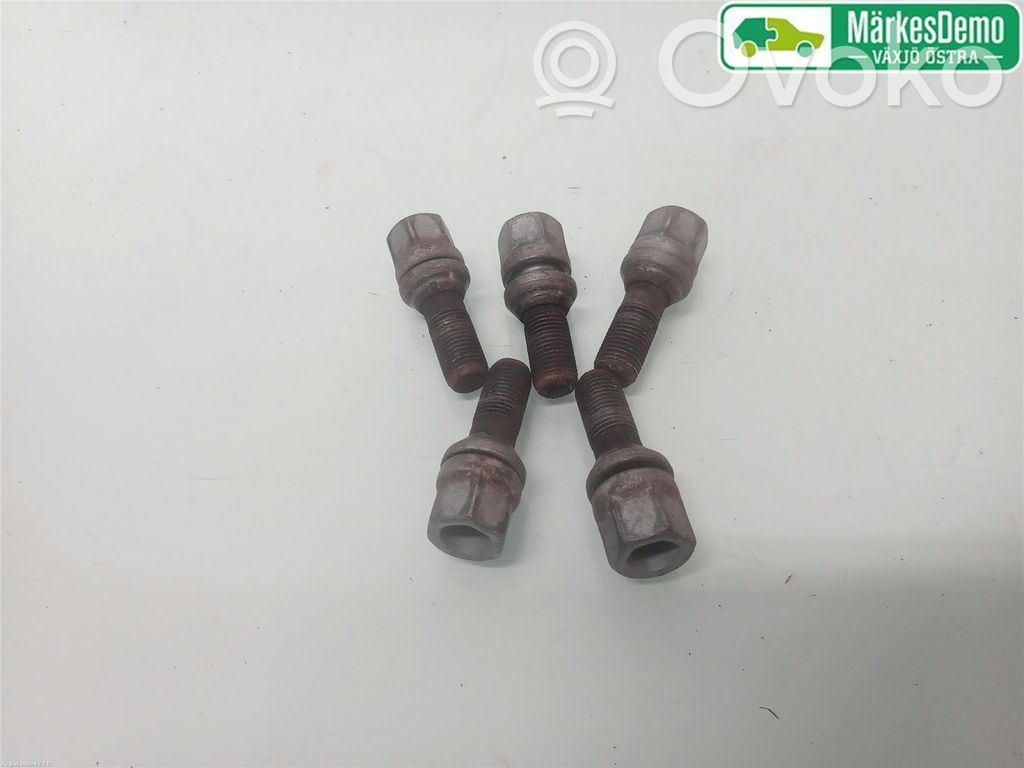 Peugeot Expert Nuts/bolts 