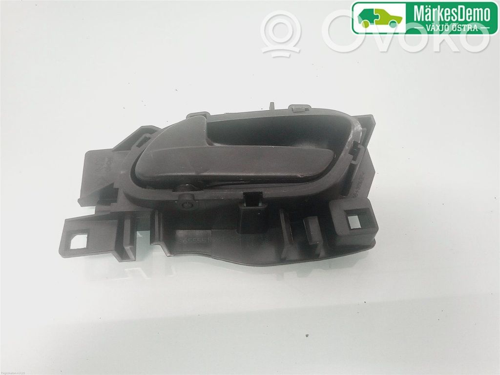 Peugeot Partner Front door interior handle 
