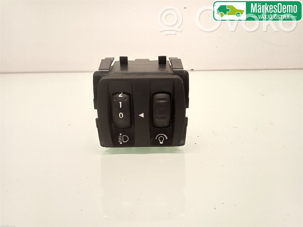 Opel Vivaro Light switch 