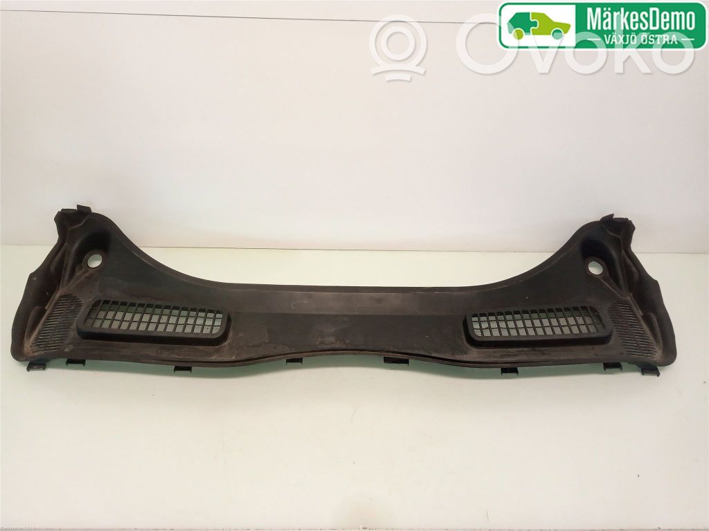 Ford Kuga II Wiper trim 