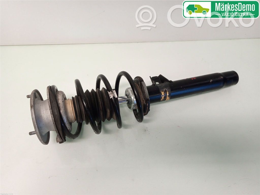 BMW 3 E90 E91 Etuiskunvaimennin kierrejousella 