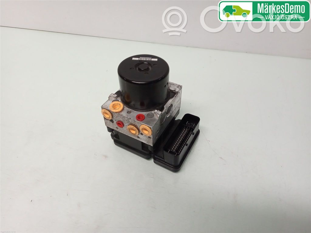 Volvo V70 ABS Pump 
