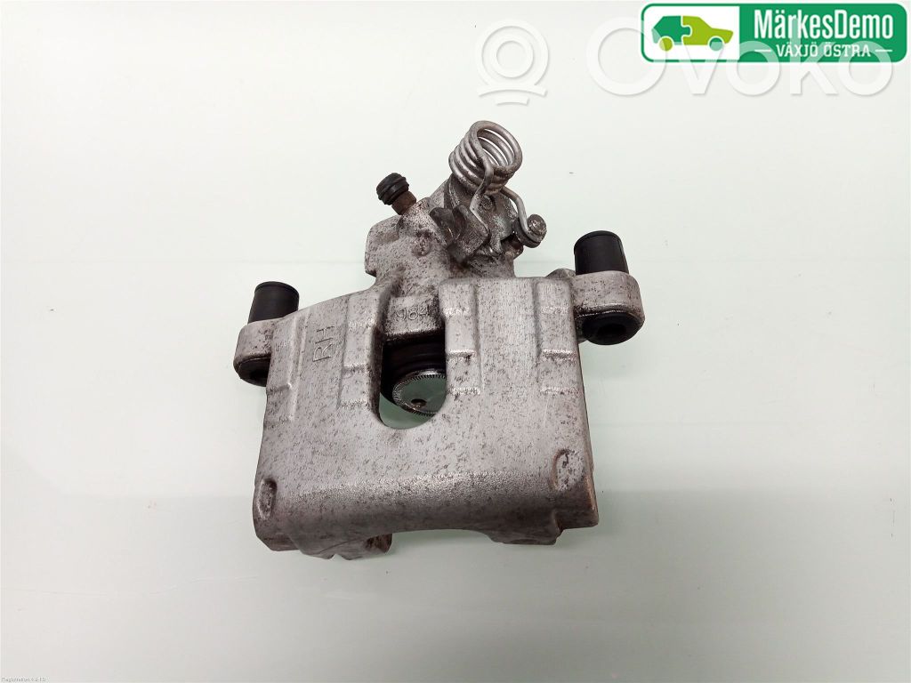 Ford Focus Задний суппорт 