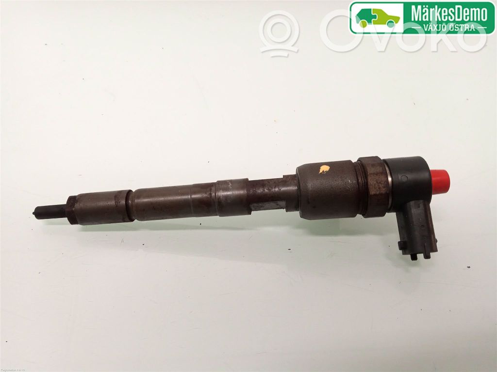 Inyector de combustible   93183910,0445110083,93177373