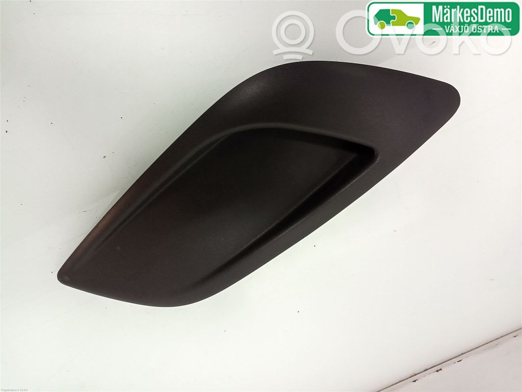Ford Focus Front bumper corner part panel trim 