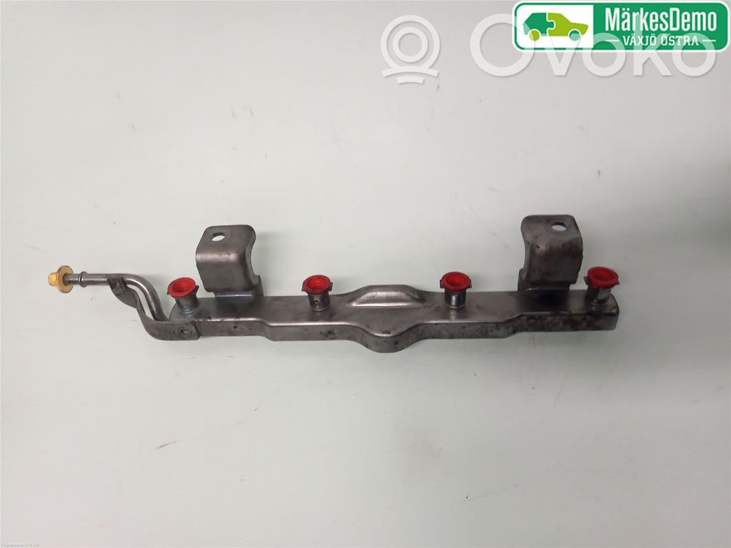 Mazda 3 II Tubo principal de alimentación del combustible 