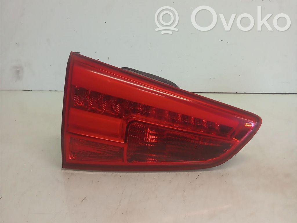 KIA Ceed Tailgate rear/tail lights 