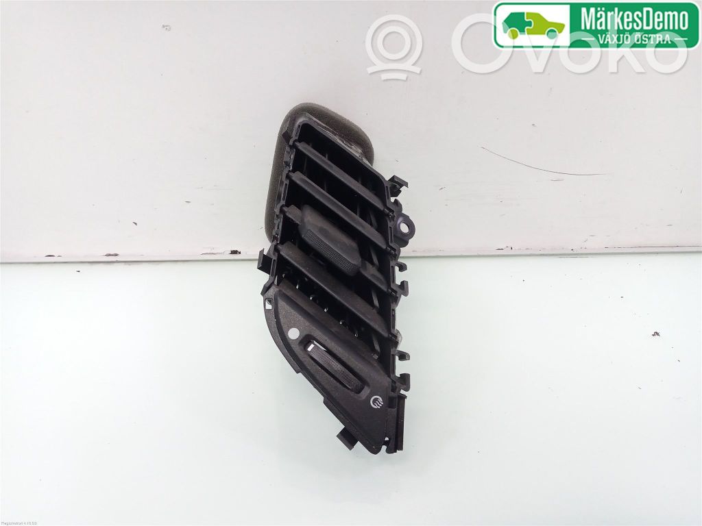 Ford Fiesta Grille d'aération centrale 