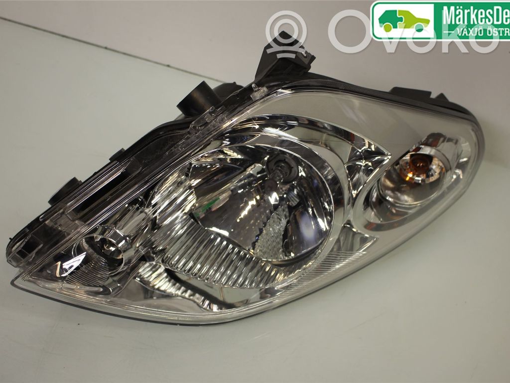 Suzuki Splash Scheinwerfer 