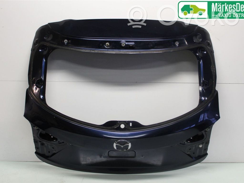 Mazda 3 III Задняя крышка (багажника) 