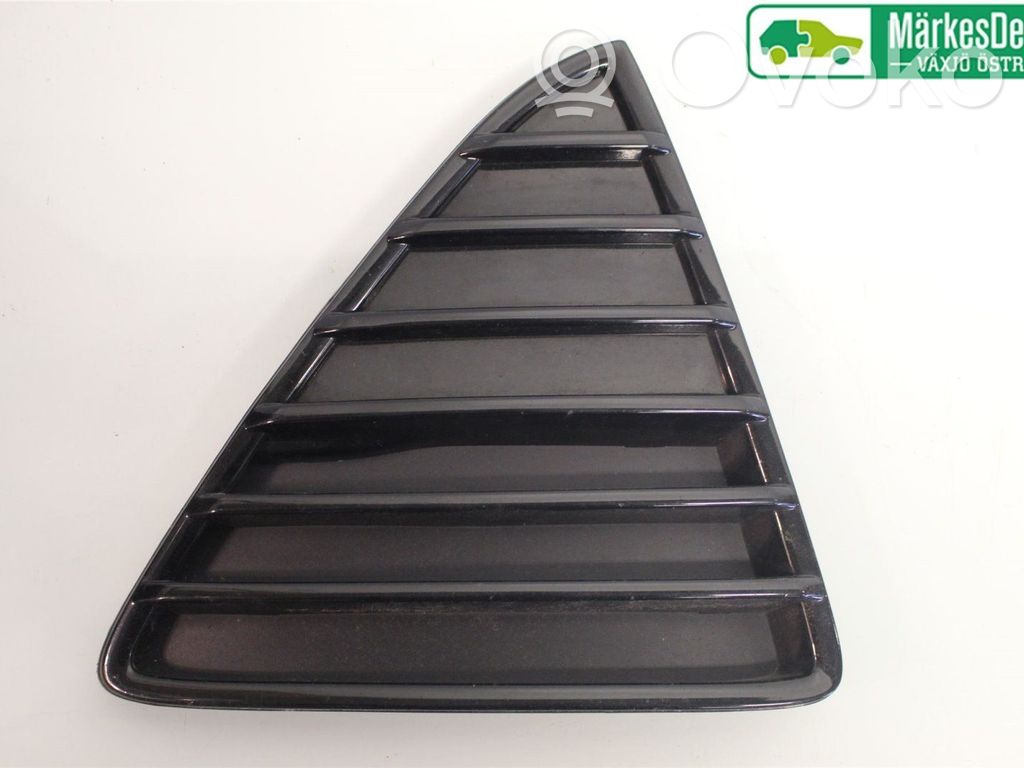 Ford Focus Front bumper lower grill 