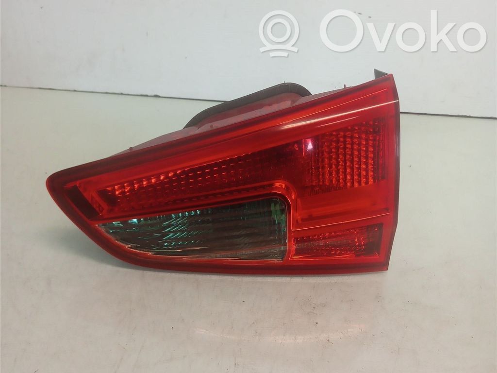 KIA Ceed Tailgate rear/tail lights 