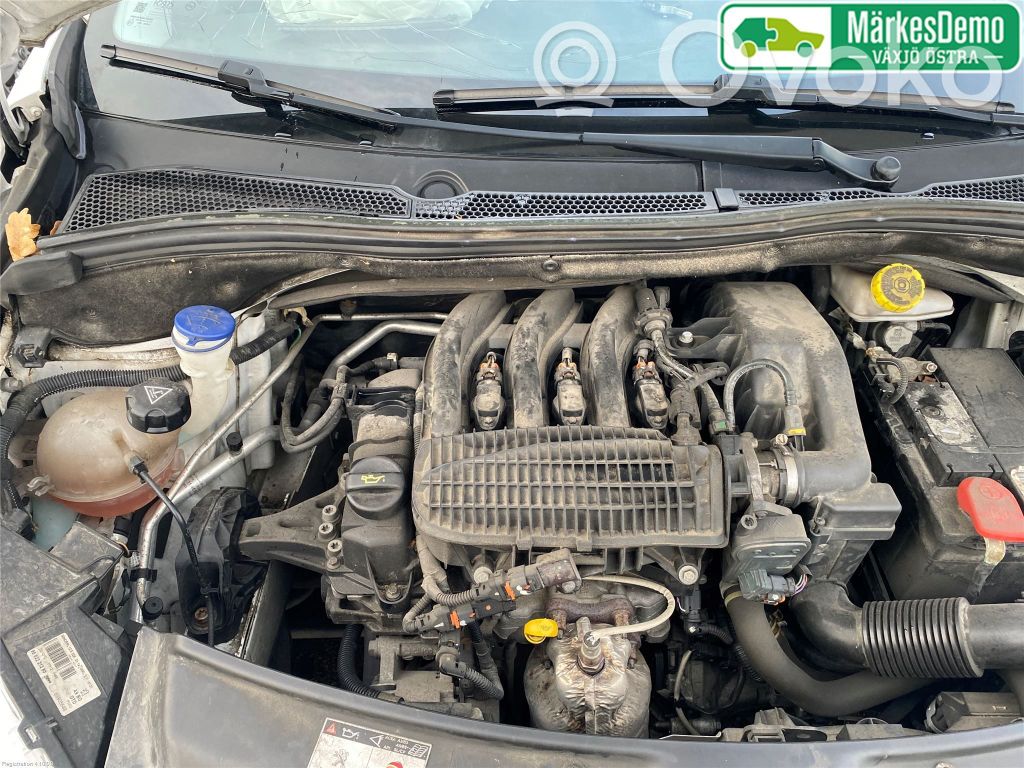 Peugeot 208 I Engine 