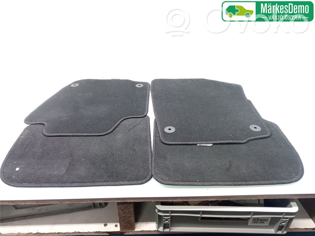 Kit tapis de sol auto   5JB061404D,5JB061404B,5JB863011E