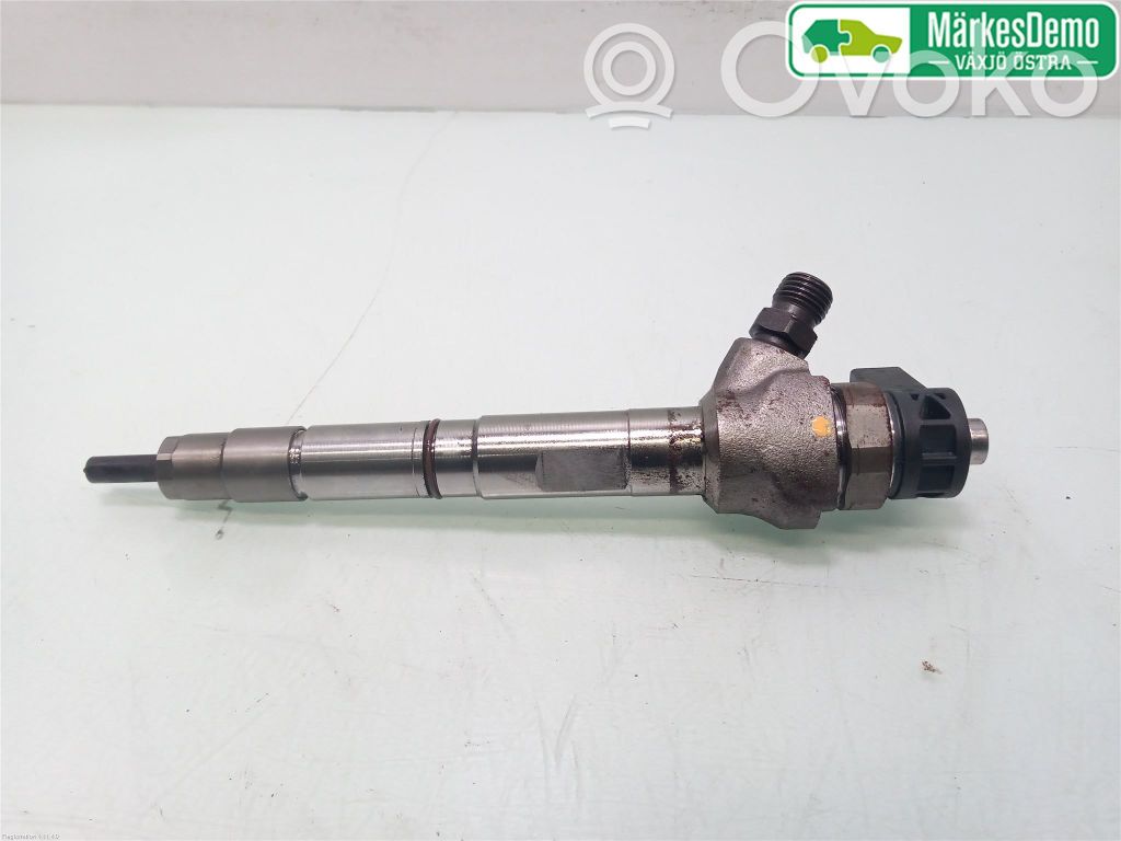 Fuel injector   04L130277AE