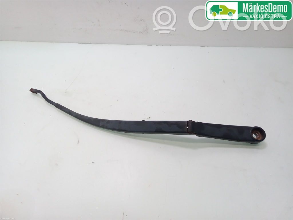 KIA Ceed Front wiper blade arm 