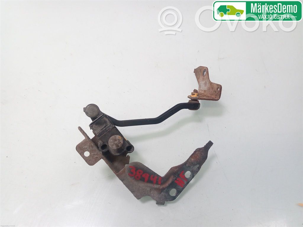 Ford Kuga II Headlight/headlamp level sensor 