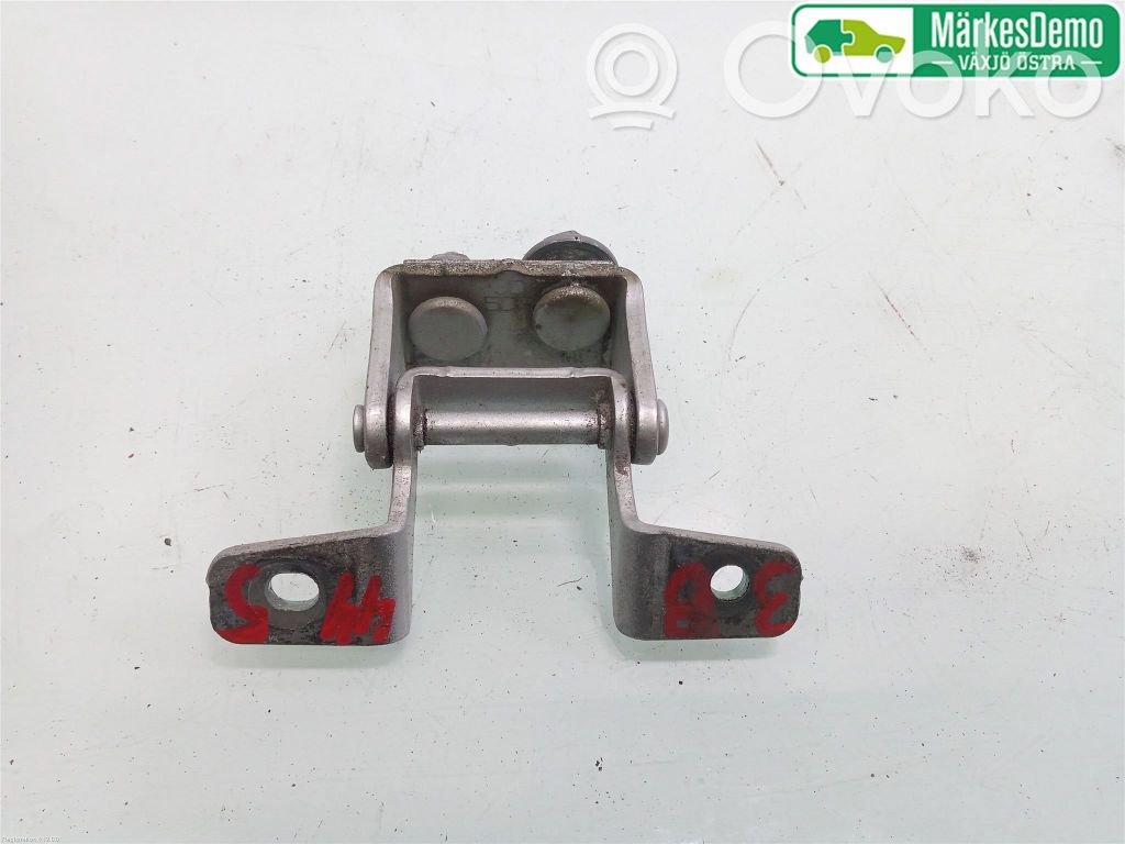 KIA Ceed Tailgate/trunk/boot hinge 