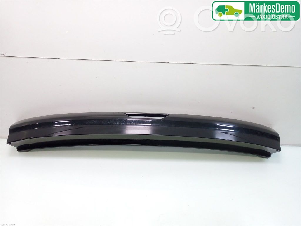 Ford Kuga II Tailgate trim 