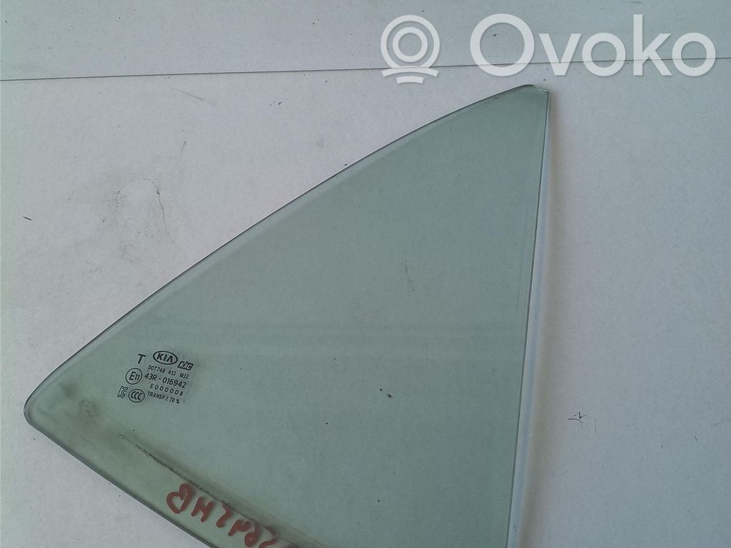 KIA Picanto Ventanilla de ventilación de la puerta trasera 