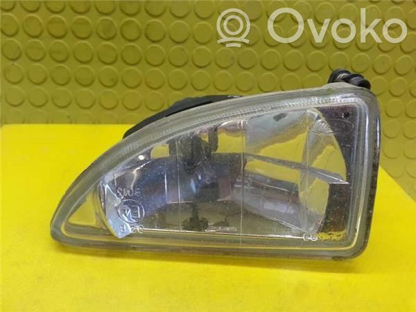 Miglas lukturis priekšā   374D