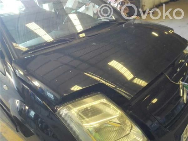 Engine bonnet/hood   7901K2