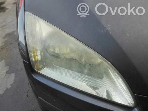 Headlight/headlamp   1744971