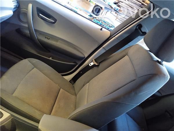 Front passenger seat