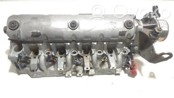 Engine head   35929