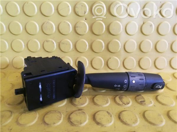 Multifunctional control switch/knob