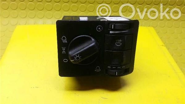 Opel Astra G Light switch 
