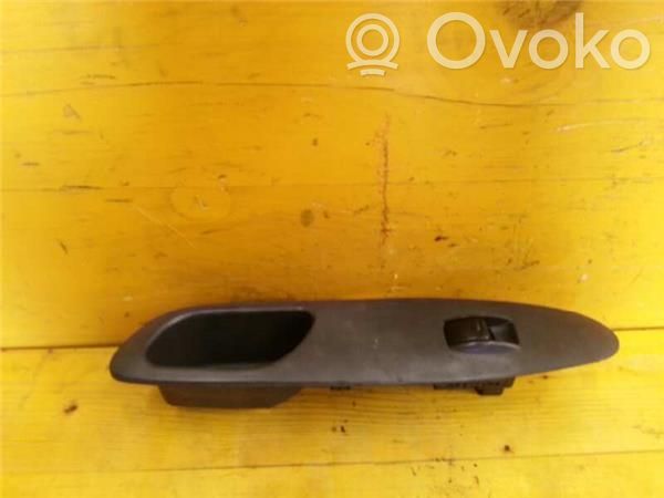 Daewoo Nubira Electric window control switch 