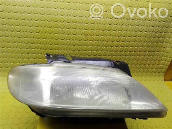 Citroen Xsara Priekšējais lukturis 
