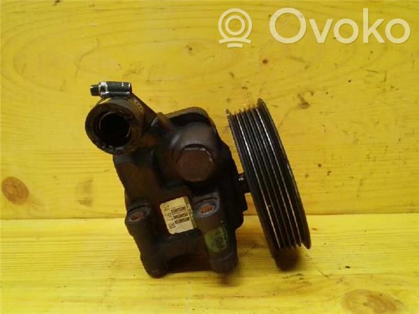 Ohjaustehostimen pumppu   7AB1700