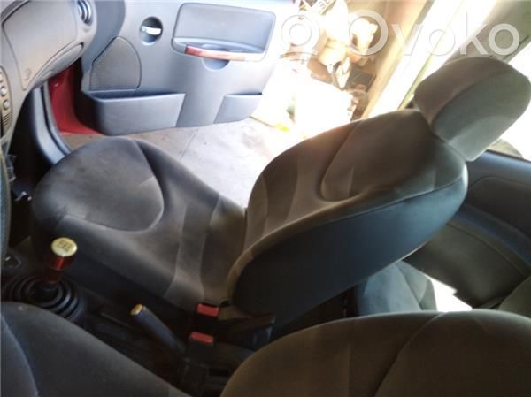 Asiento delantero del pasajero