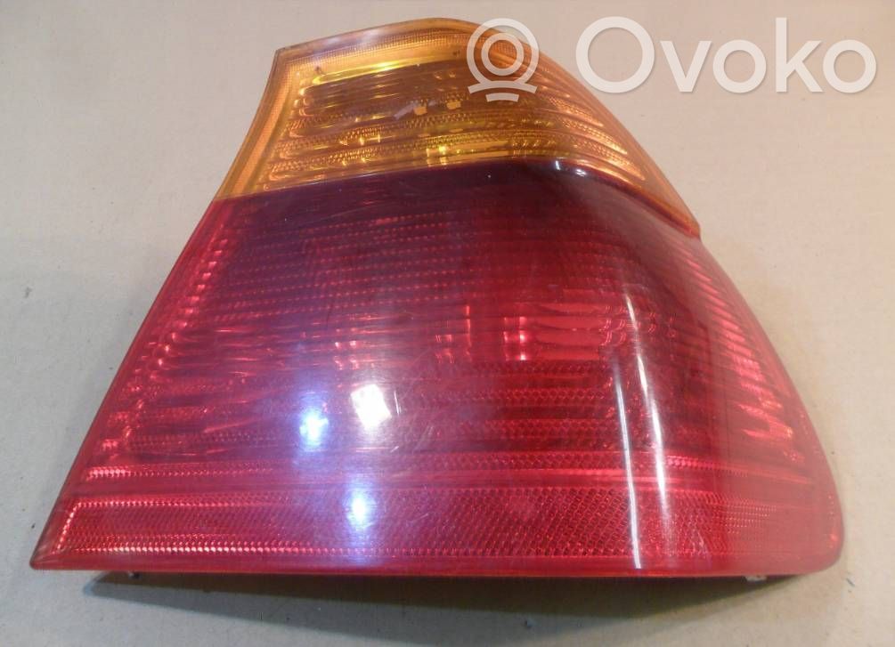 Rear/tail lights   1804274