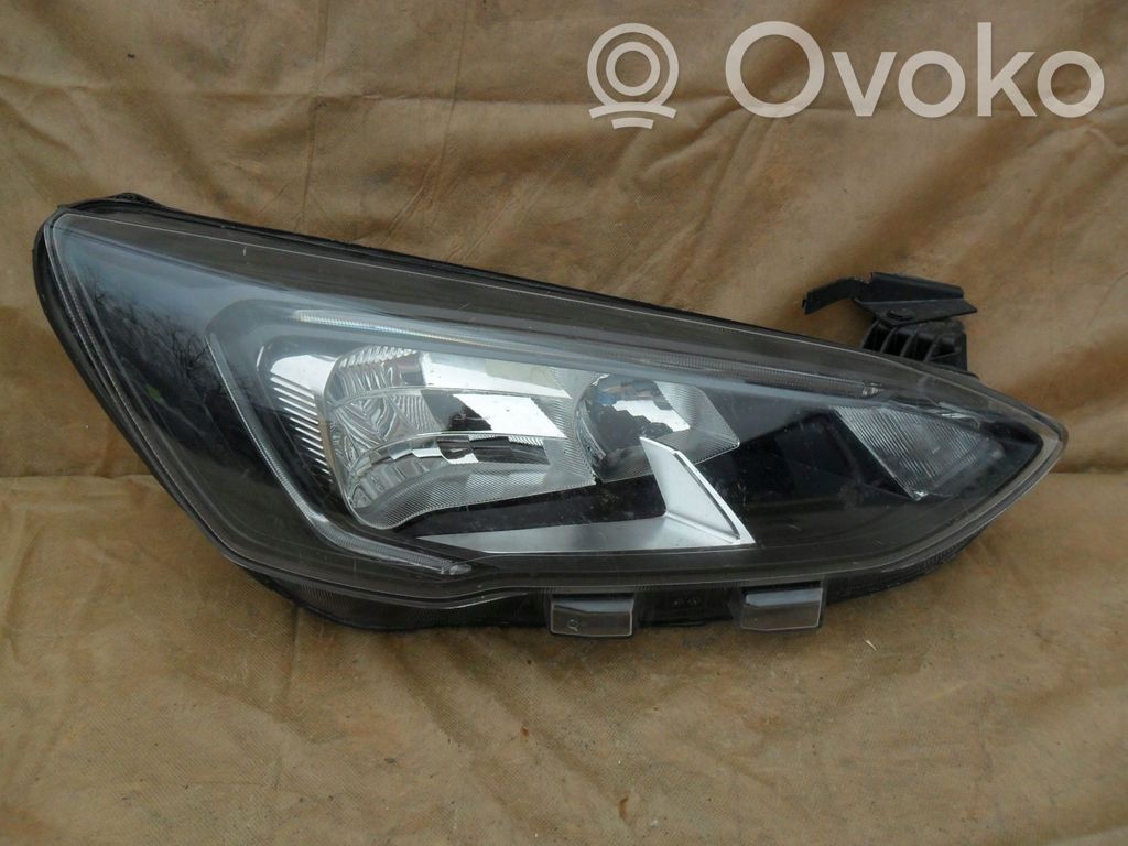 Headlight/headlamp   MX7B13E014CC