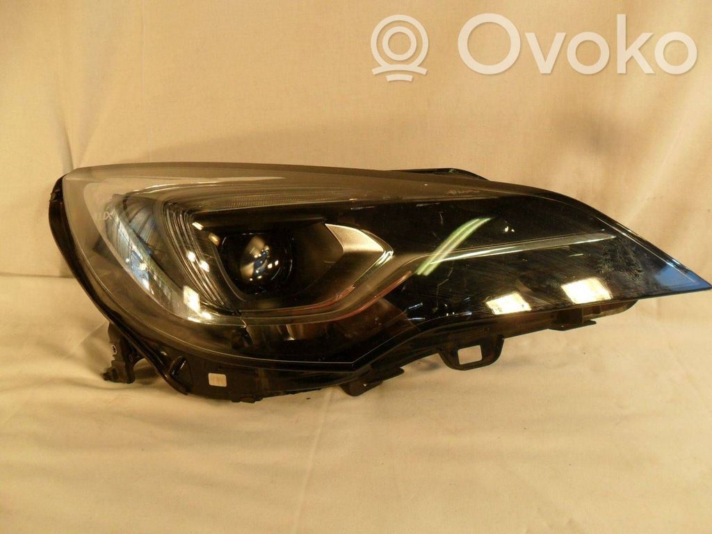 Opel Astra K Headlight/headlamp 