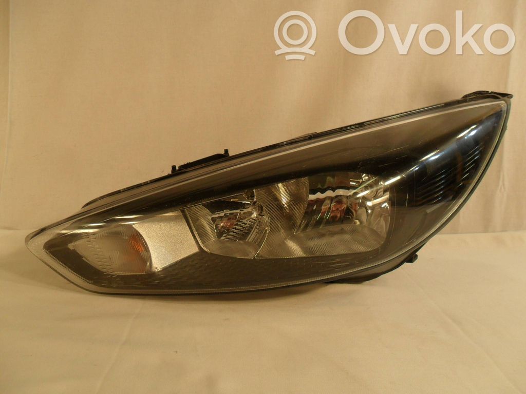 Ford Focus Scheinwerfer 