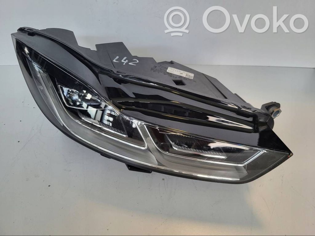 Jaguar I-Pace Lampa przednia 