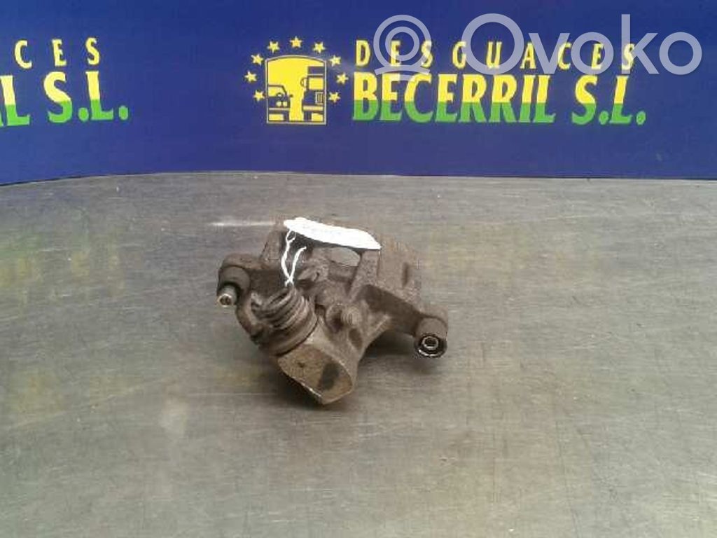 Mazda 3 I Supporto della pinza del freno posteriore