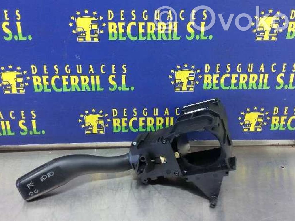 Audi A4 Allroad Palanca de intermitentes 