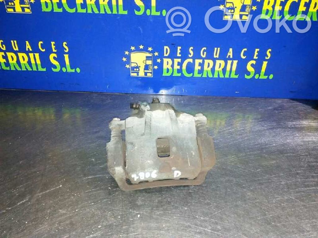 Caliper de freno delantero