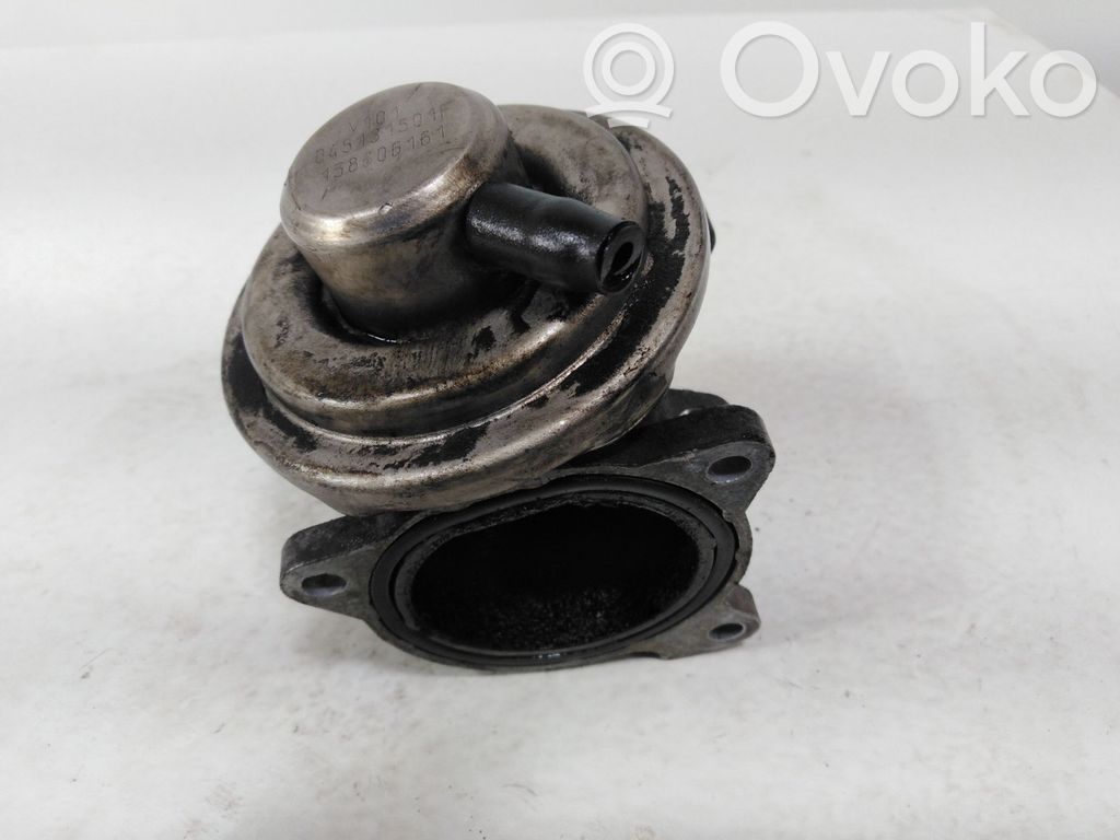 EGR-venttiili   045131501F,158606161