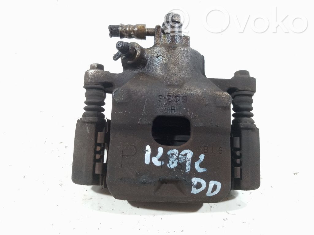 Caliper de freno delantero